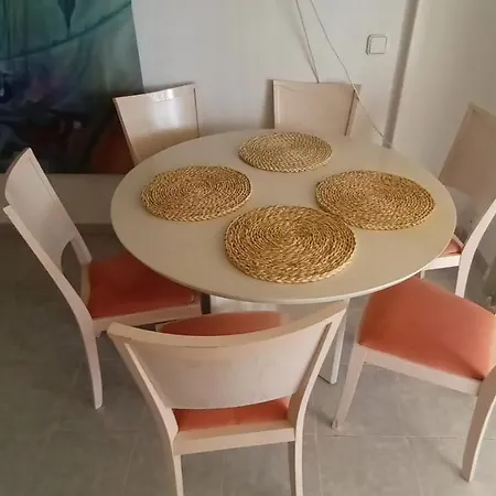 アパート Acapulco First Line