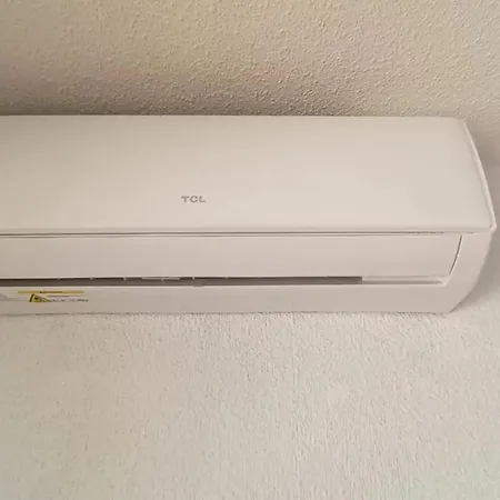 Acapulco First Line アパート *