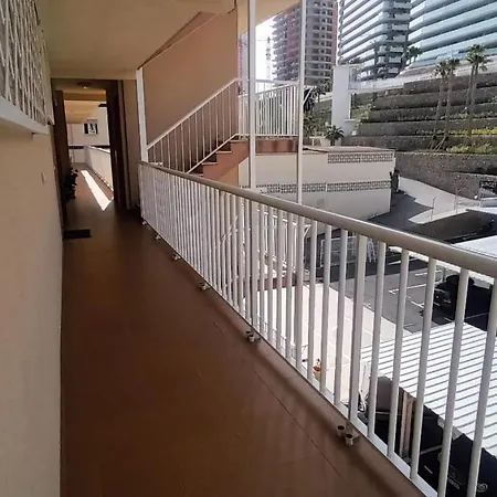 Acapulco First Line Бенидорм